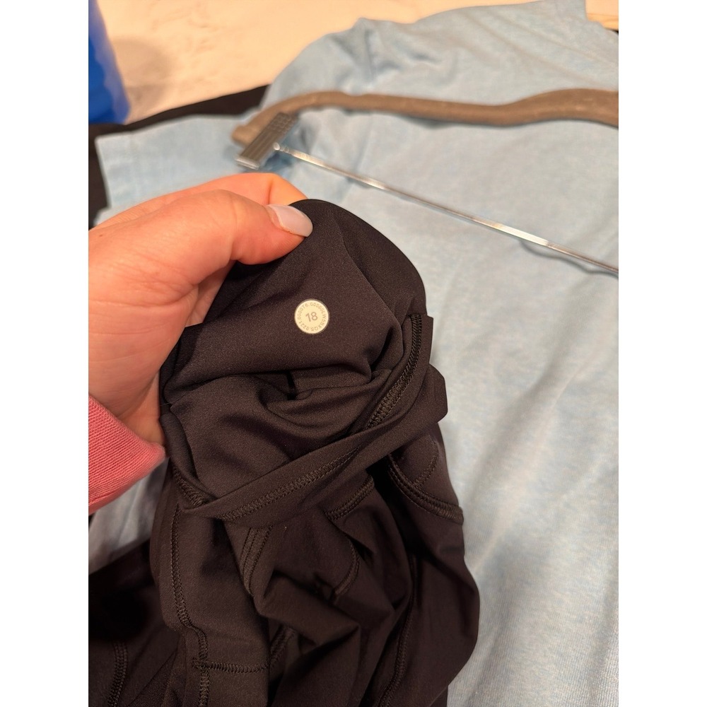Lululemon Fast & Free 7/8 Tight II *Non-Reflective Nulux 25 18 - Picture 4 of 4